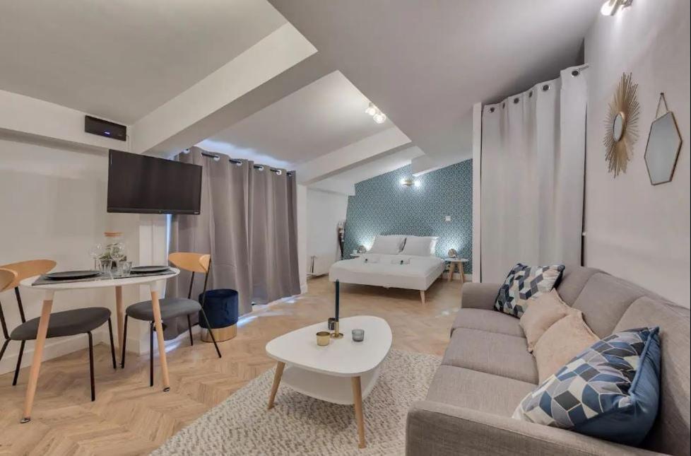 Appartement Renove Proche Arc Triomphe - 2P 巴黎 外观 照片